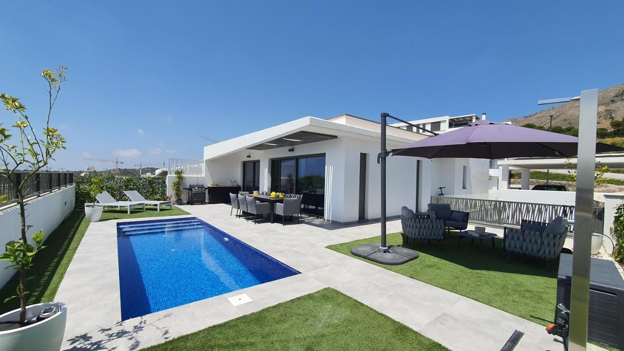 Pool & Snooker Villa Финестрат Екстериор снимка
