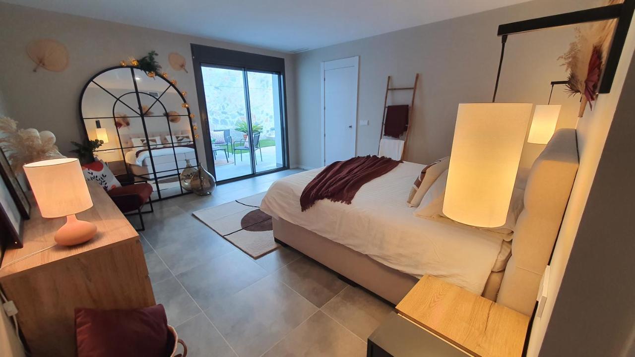 Pool & Snooker Villa Финестрат Екстериор снимка