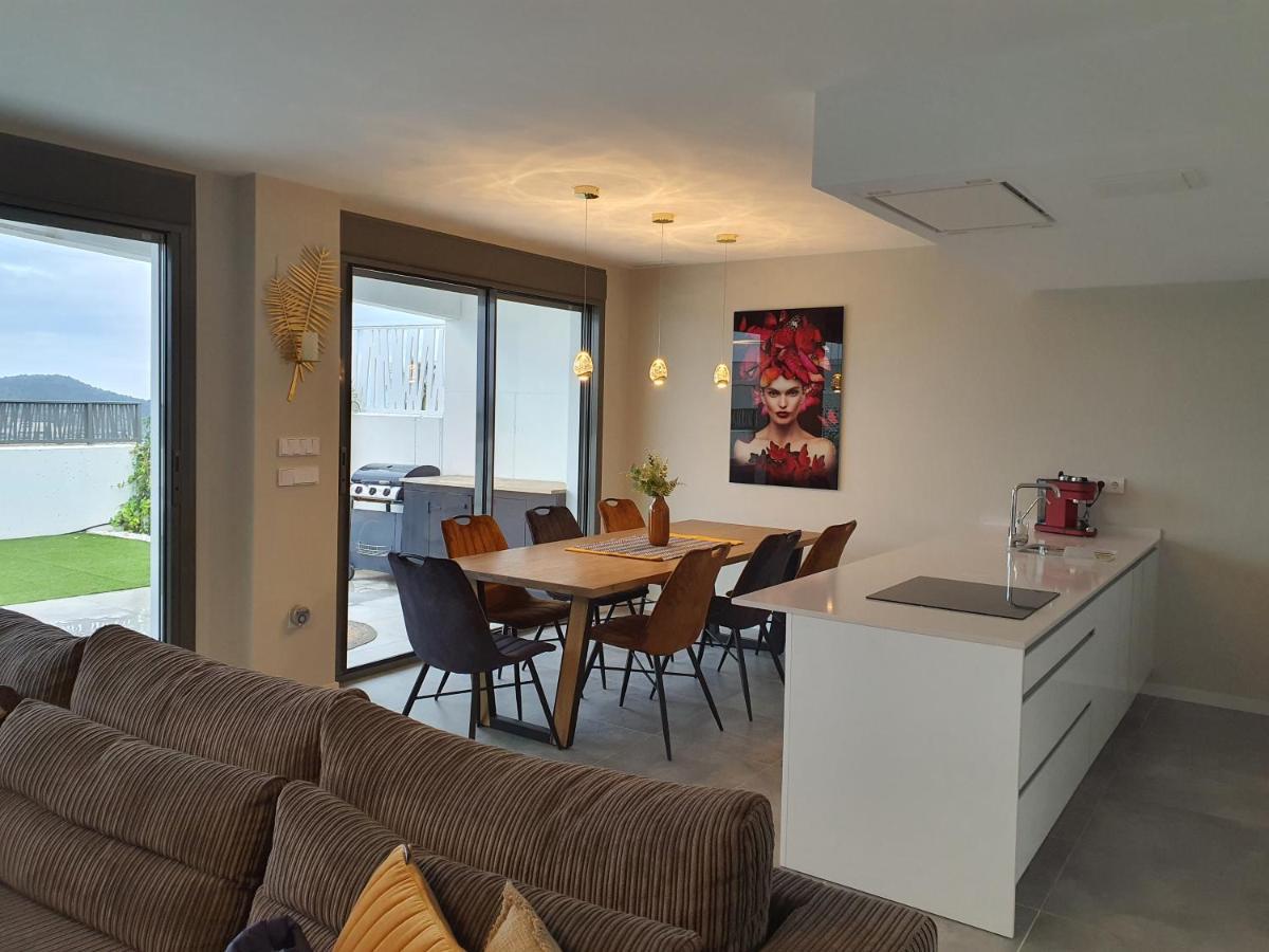Pool & Snooker Villa Финестрат Екстериор снимка